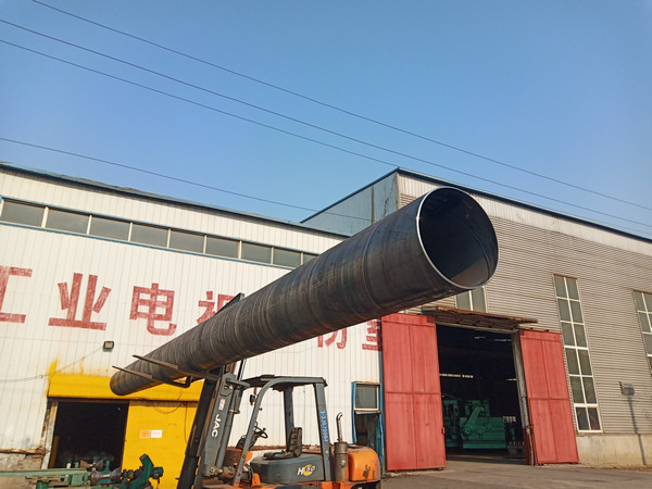 ?D630×12mmQ235B材质焊接钢管